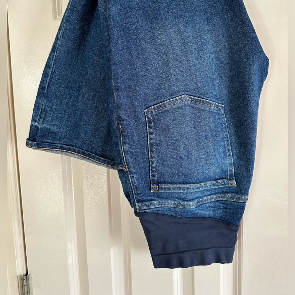 Old Navy Maternity Jeans - size 12